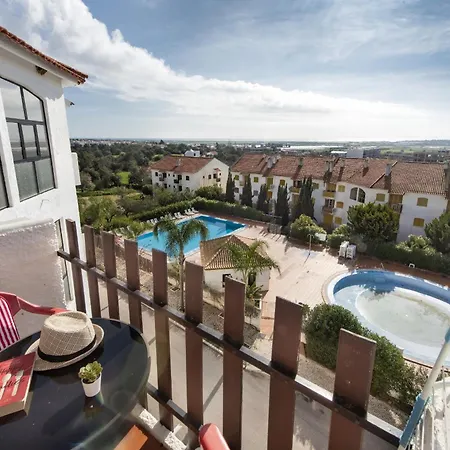 Infinity Blue Daire *