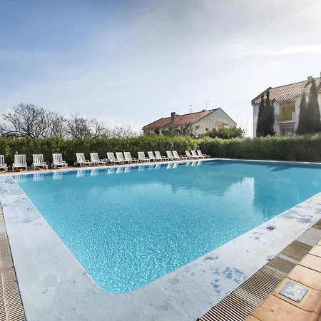 Apartment Infinity Blue